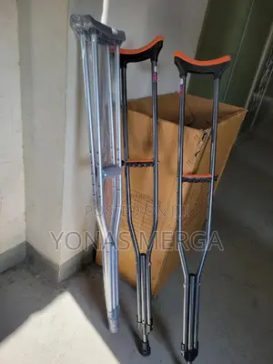 Photo - Crutches Aluminium Under Arm-Youth(Medium)፶怪crutches1∂ክራንች