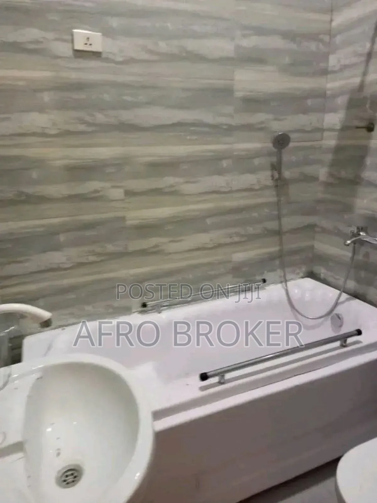 Furnished 4bdrm Villa in Home Sell, Oromia-Finfinne for sale