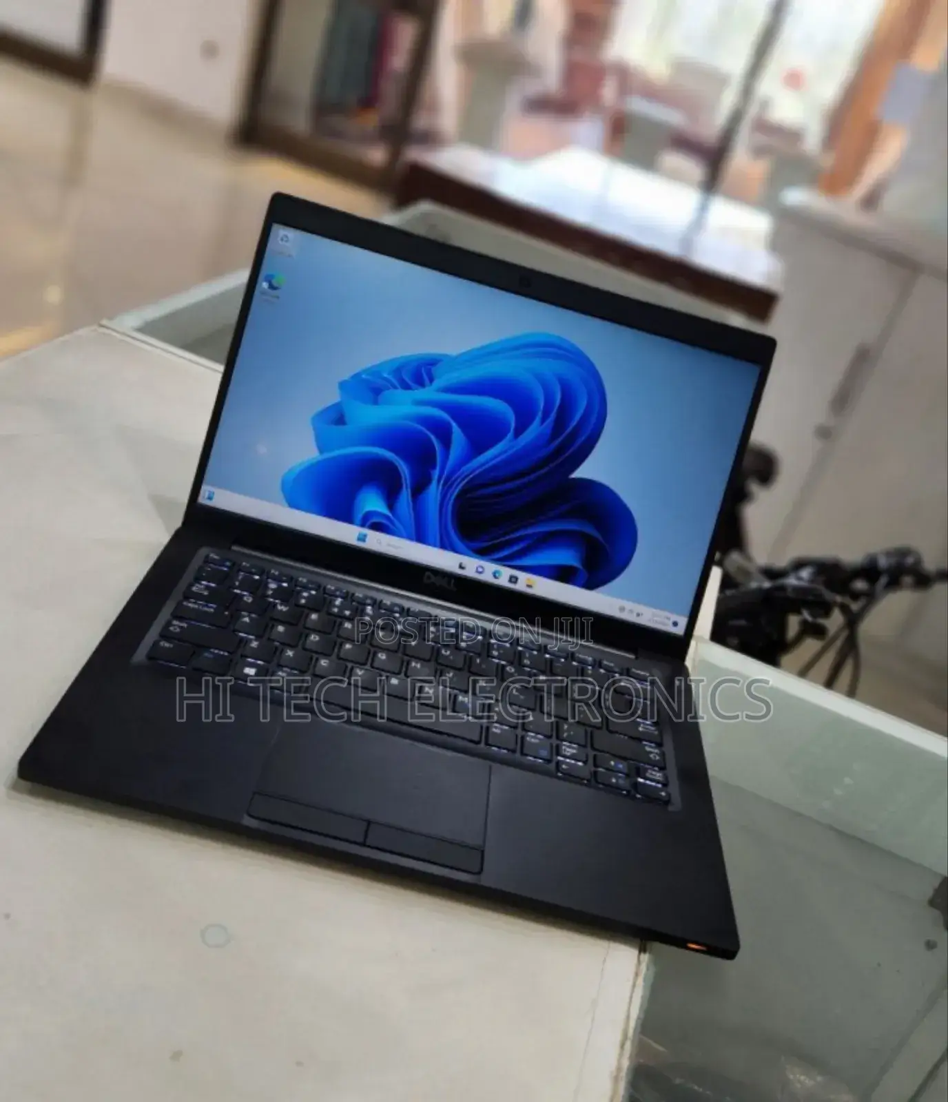 New Laptop Dell Latitude 5310 8GB Intel Core I5 SSD 256GB