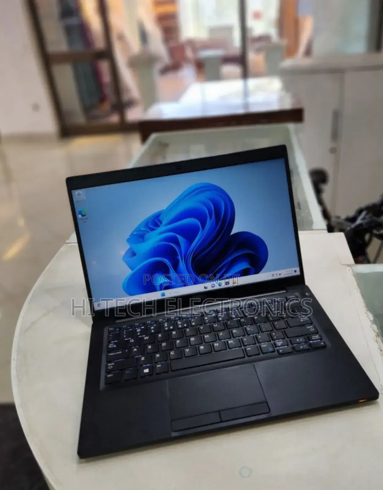 New Laptop Dell Latitude 5310 8GB Intel Core I5 SSD 256GB