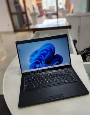 New Laptop Dell Latitude 5310 8GB Intel Core I5 SSD 256GB