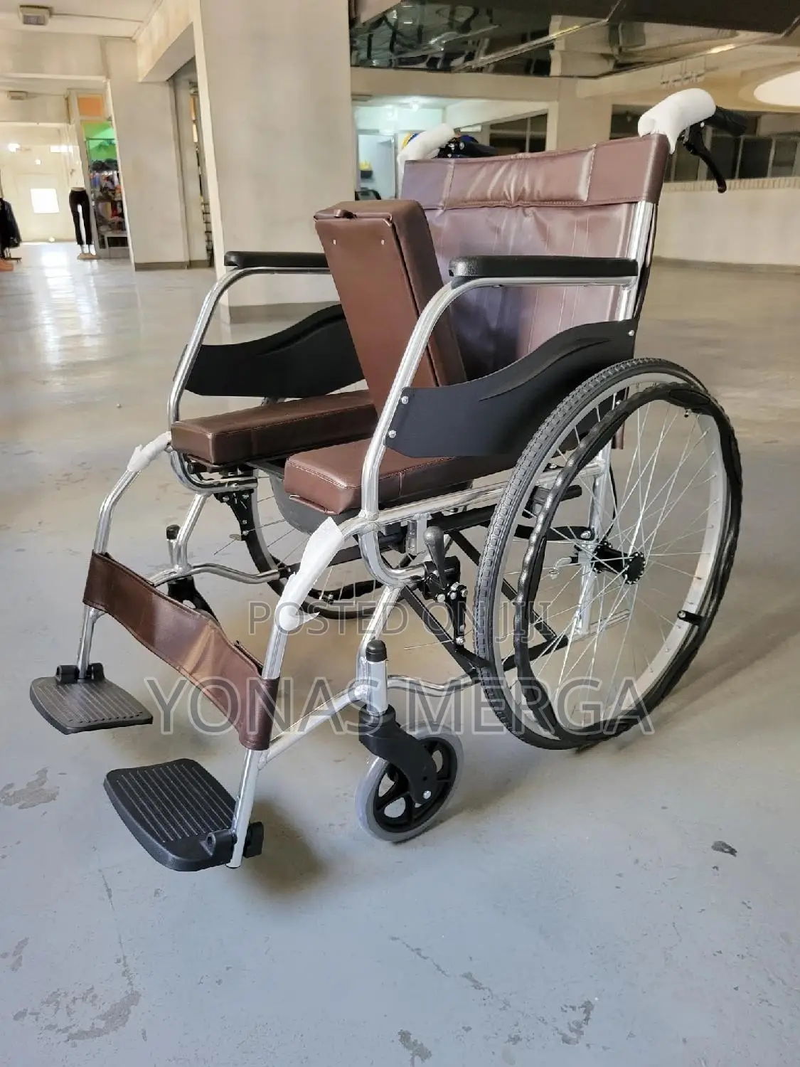 Commode Feature, Wheelchair[]፫wheelchair፻外wheelchairዊልቼር