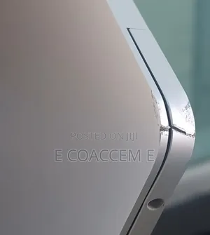 Laptop Apple MacBook 8GB Apple M1 Pro SSD 256GB