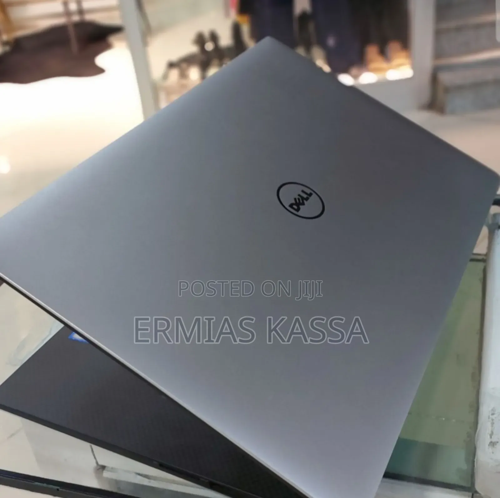 New Laptop Dell Precision 5520 16GB Intel Core I7 SSD 512GB