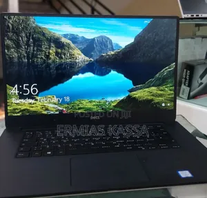 New Laptop Dell Precision 5520 16GB Intel Core I7 SSD 512GB