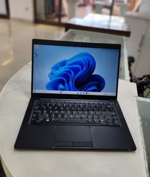 New Laptop Dell Latitude 5310 8GB Intel Core I5 SSD 256GB