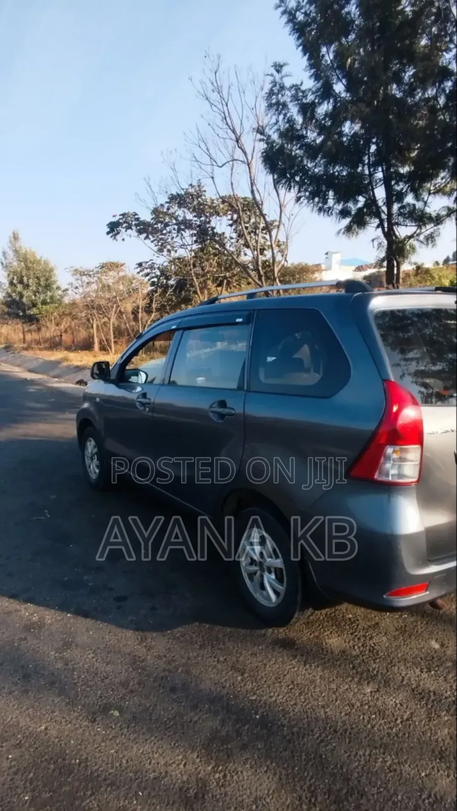 Toyota Avanza 2013 Gray