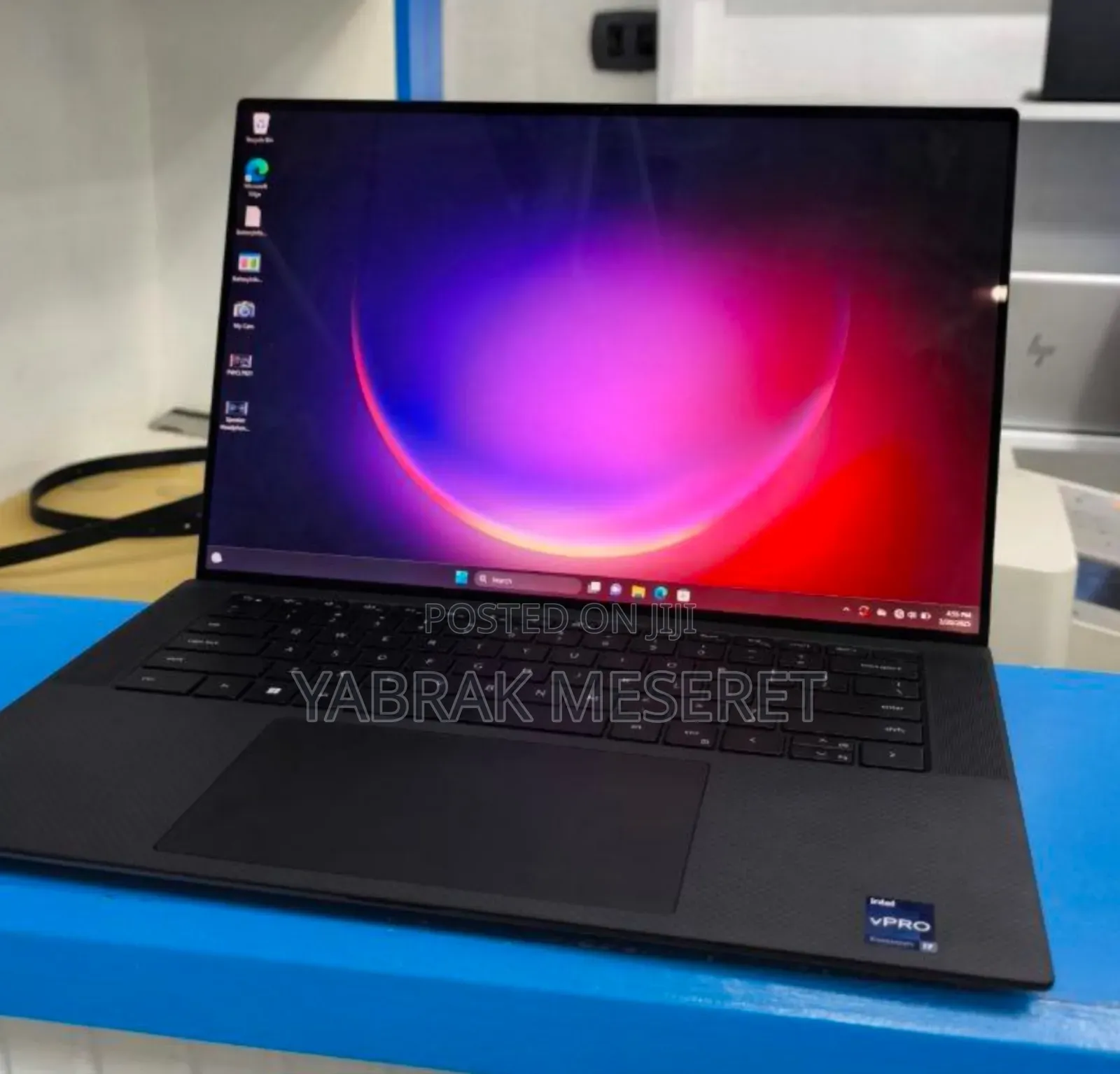 New Laptop Dell Precision 5570 32GB Intel Core I7 SSD 512GB