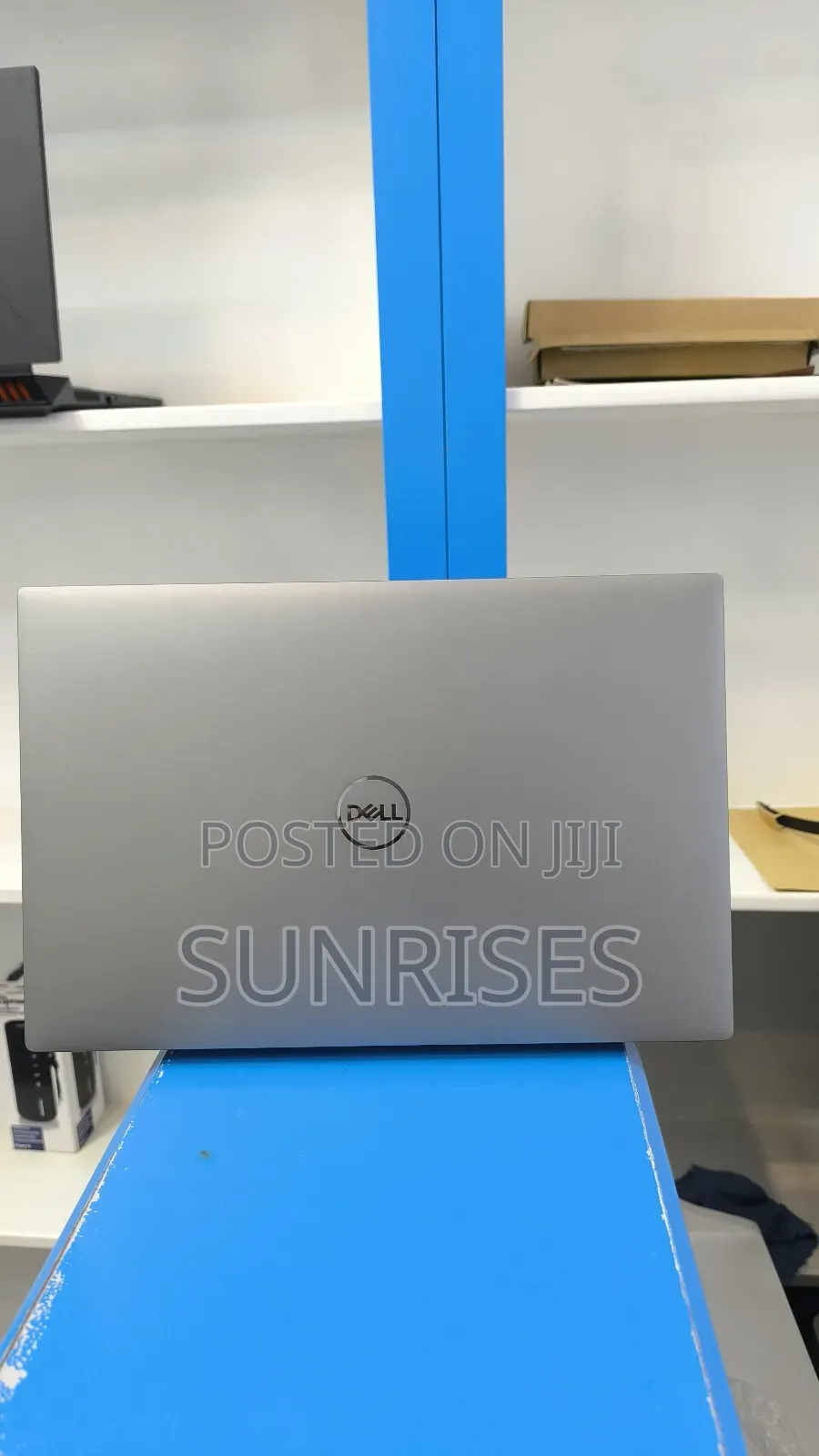 New Laptop Dell Precision 5570 32GB Intel Core I7 SSD 1T