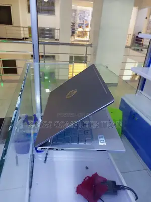 New Laptop HP Pavilion 13z 16GB Intel Core I5 SSD 512GB