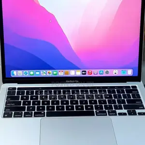 New Laptop Apple MacBook Pro 2021 M1 8GB Apple M1 SSD 512GB