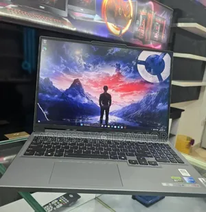 New Laptop Lenovo Legion 5 16GB Intel Core I7 SSD 512GB