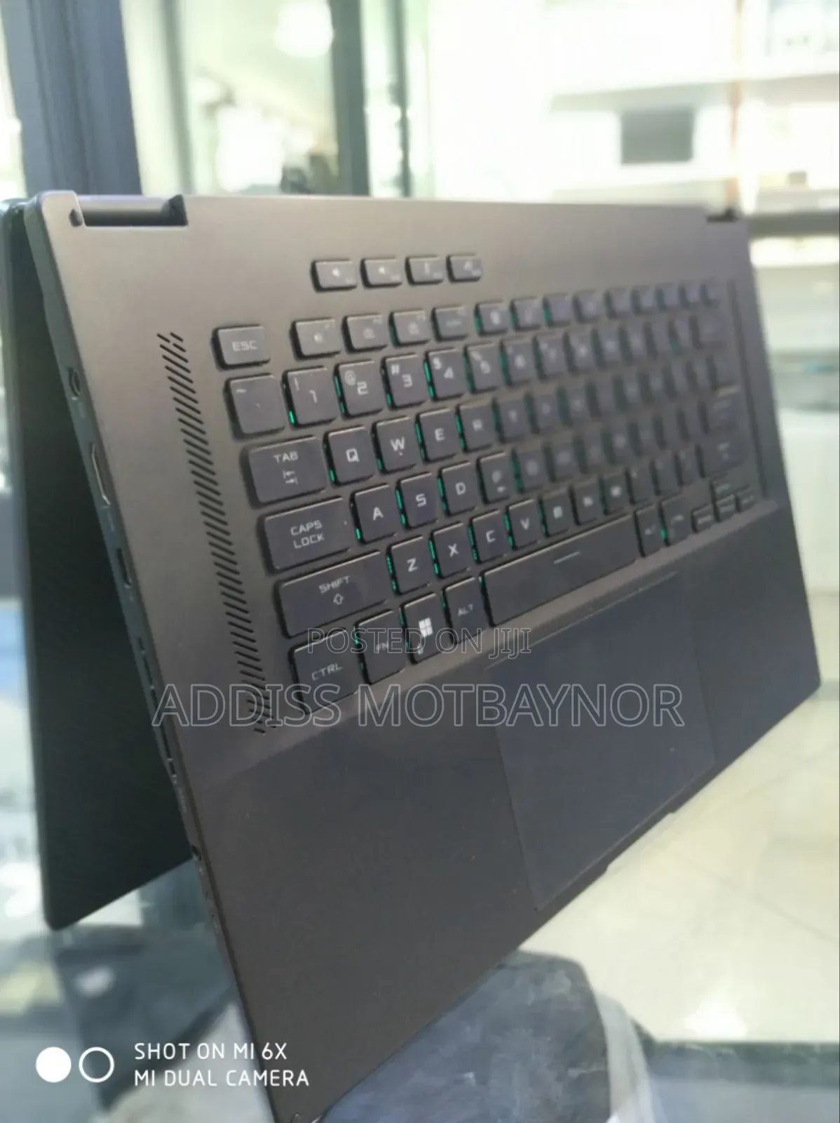 New Laptop Asus ROG Zephyrus G15 16GB AMD Ryzen 7 SSD 512GB