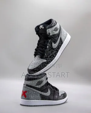 Photo - Nike Air Jordan 1 Retro Og “ Rebellionaire “
Master Quality