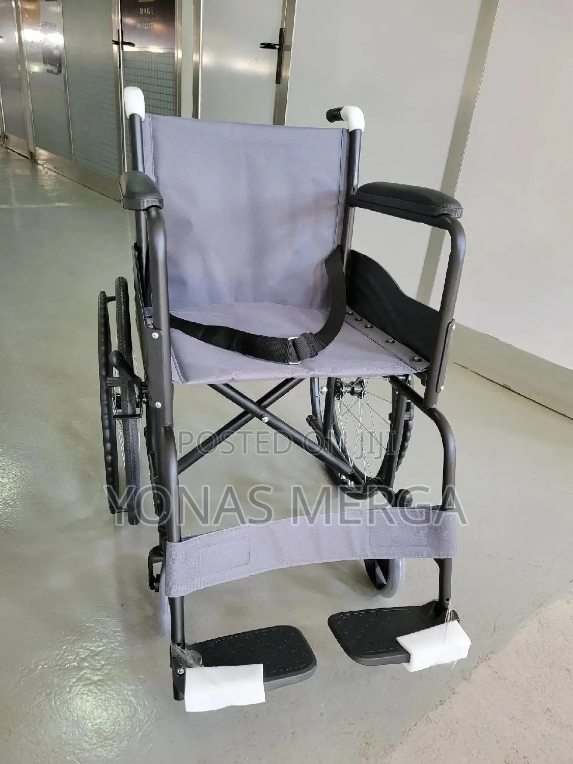 Wheelchair Standard Wheelchair፬¥ Portable Travel Heavy-Duty
