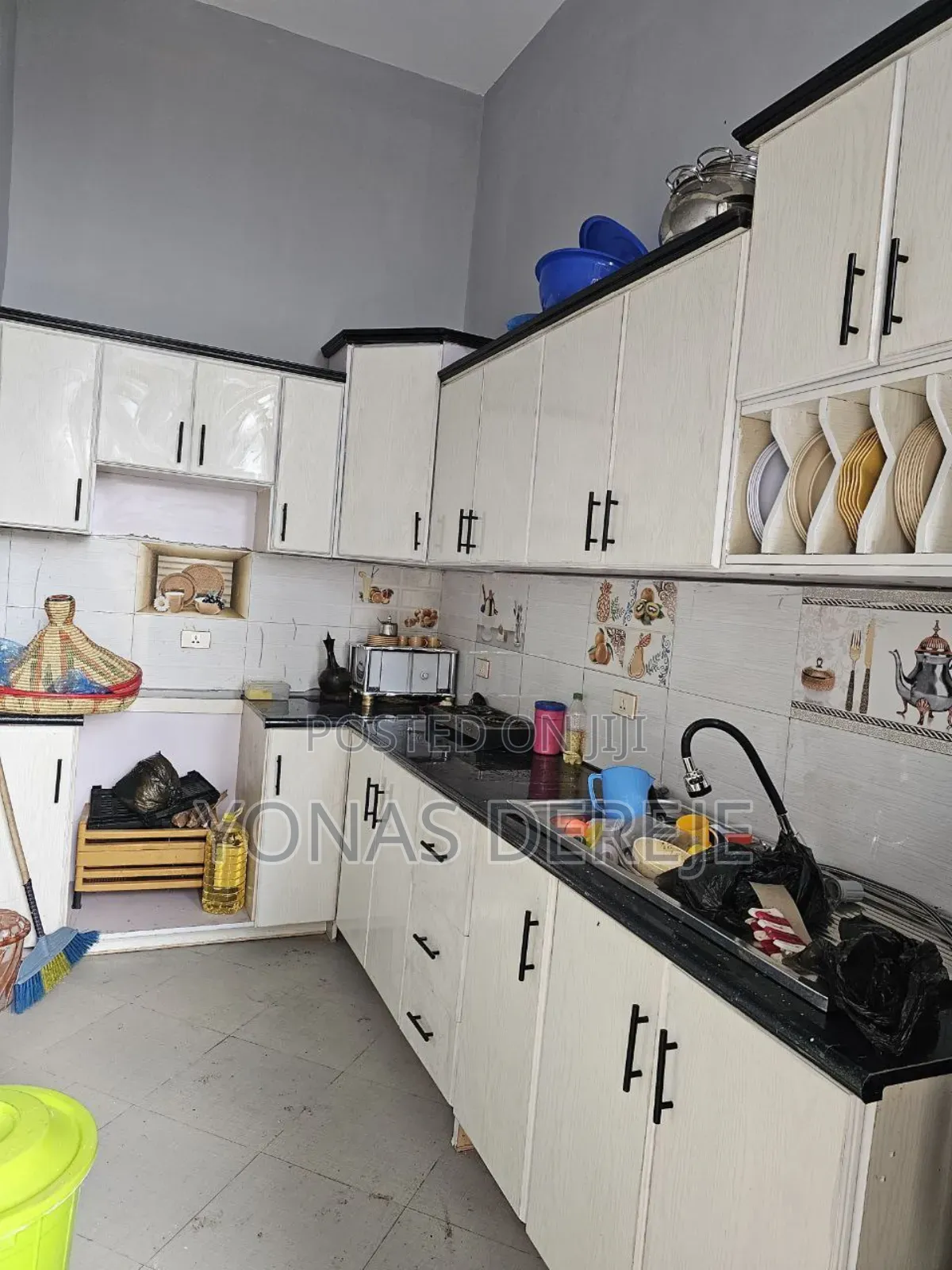 Furnished 5bdrm House in Dukem, East Shewa for sale