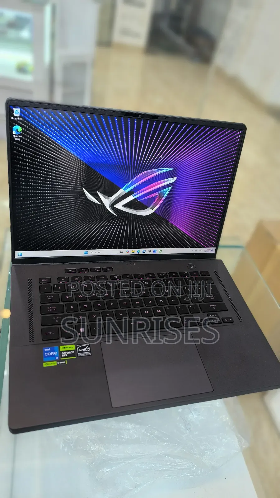 New Laptop Asus ROG Zephyrus G15 16GB Intel Core I7 SSD 1T