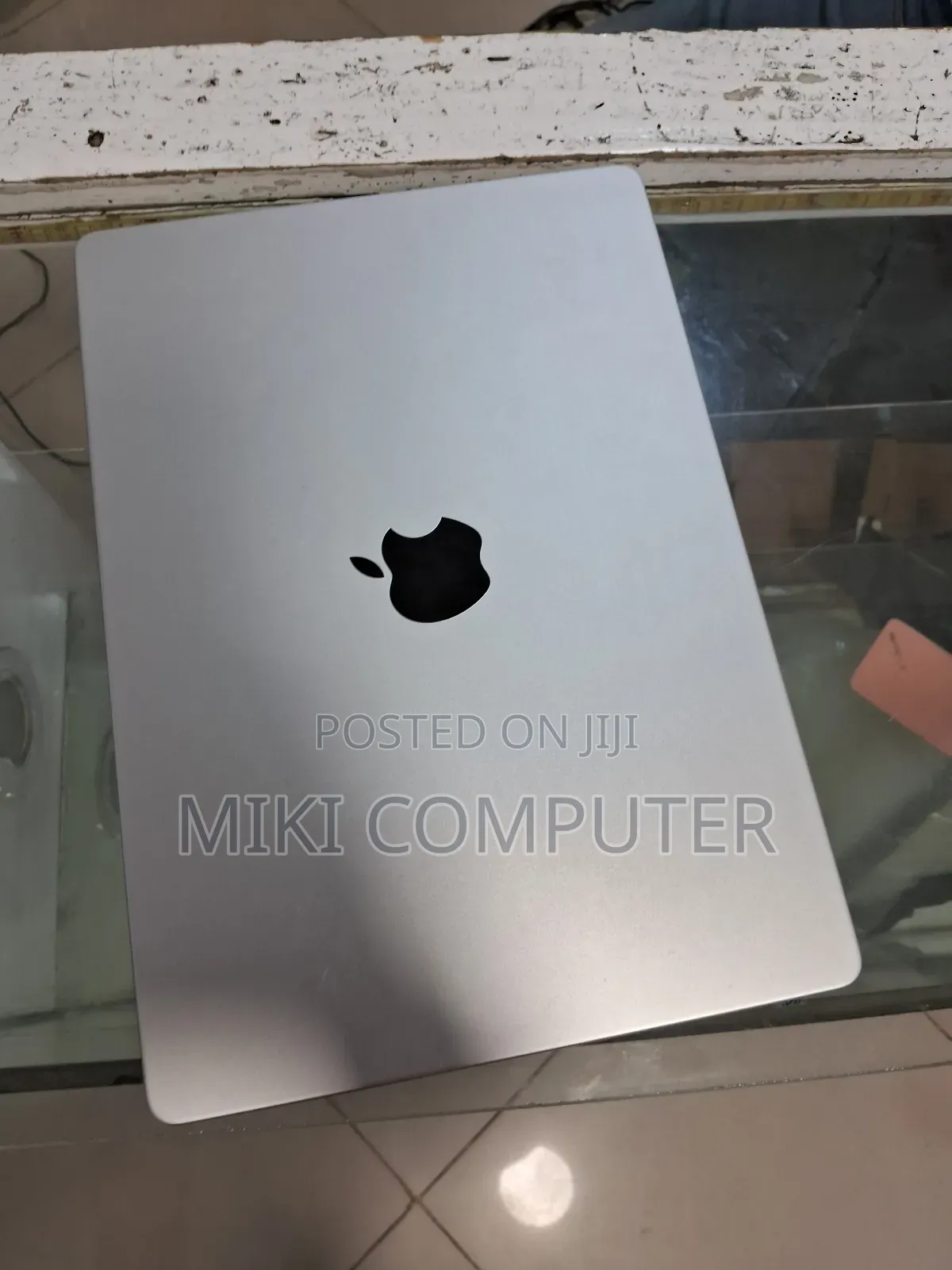 New Laptop Apple MacBook Pro 2023 M3 Pro 14-Inch 8GB Intel SSD 512GB