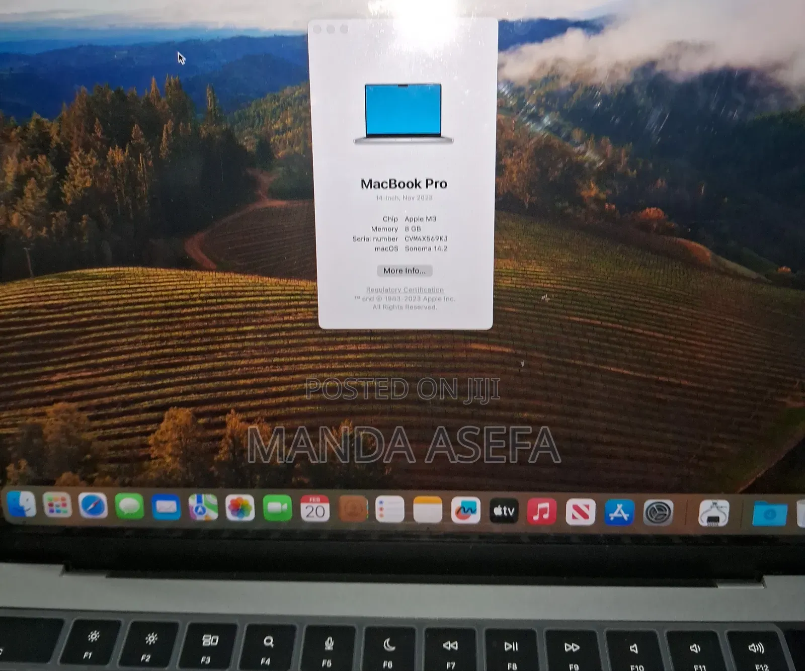 New Laptop Apple MacBook Pro 8GB Apple M3 SSD 512GB