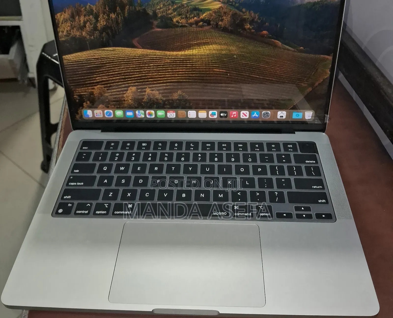 New Laptop Apple MacBook Pro 8GB Apple M3 SSD 512GB