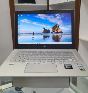Photo - New Laptop HP Envy 4 8GB Intel Core I5 SSD 512GB