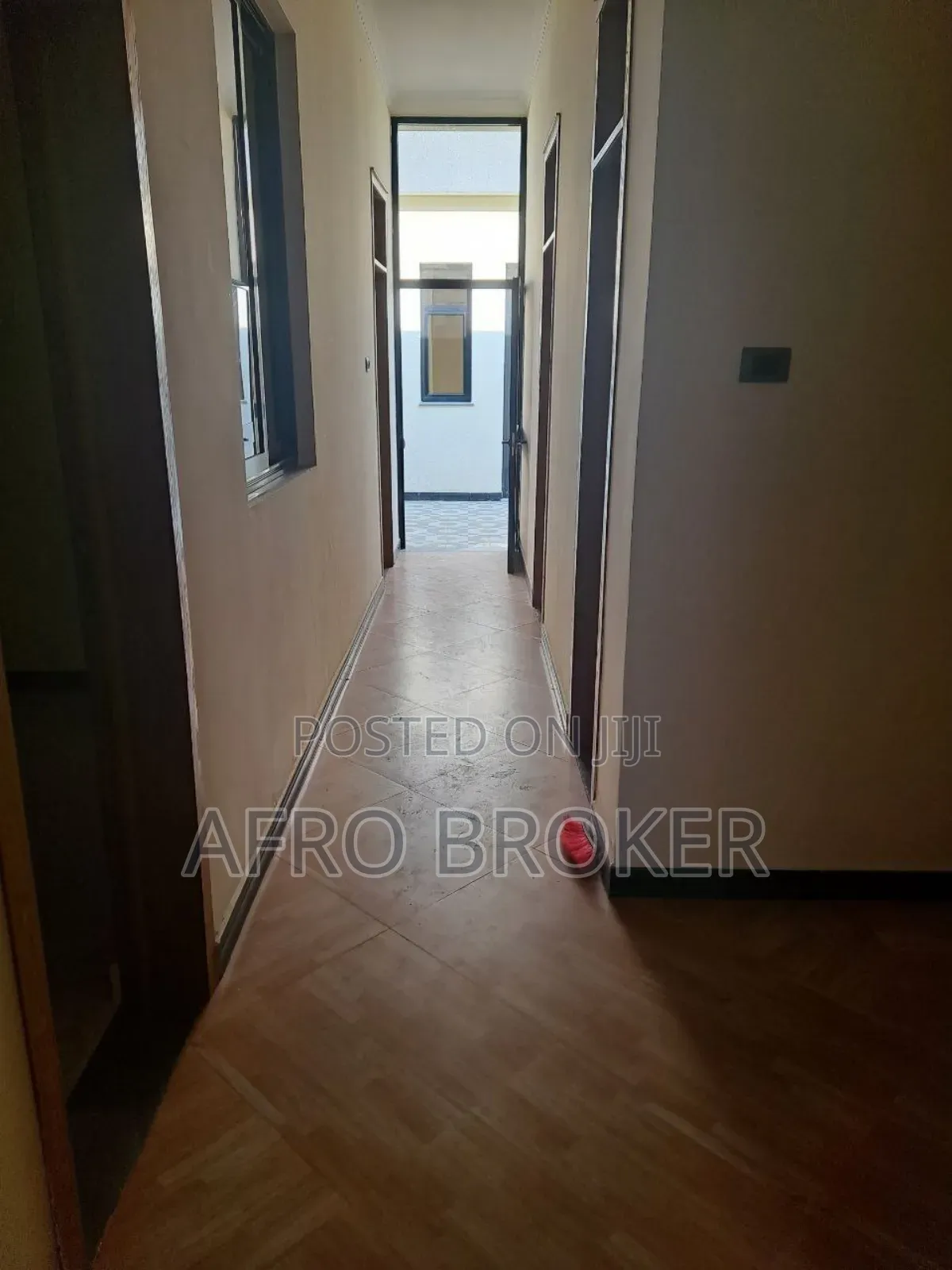 Furnished 3bdrm Villa in Total, Akaky Kaliti for sale