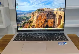 Photo - New Laptop Huawei MateBook X Pro 16GB Intel Core I7 SSD 512GB