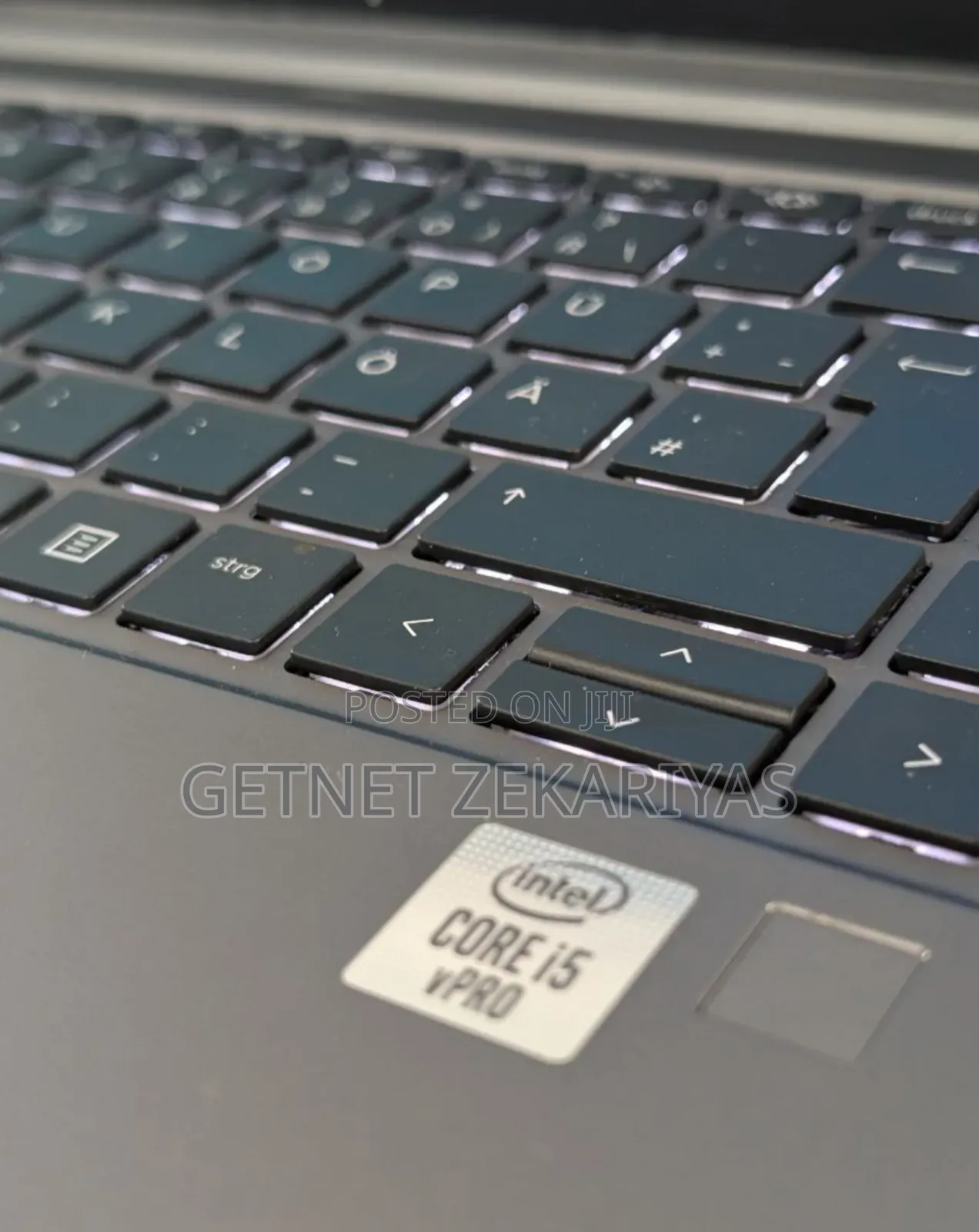 New Laptop HP ZBook Firefly 14 G7 16GB Intel Core I7 SSD 512GB