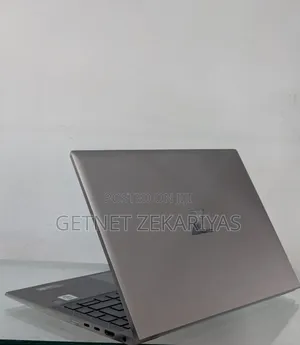 New Laptop HP ZBook Firefly 14 G7 16GB Intel Core I7 SSD 512GB