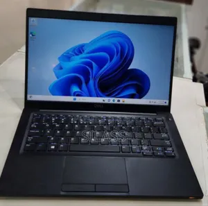 Photo - New Laptop Dell Latitude 5540 8GB Intel Core I5 SSD 256GB