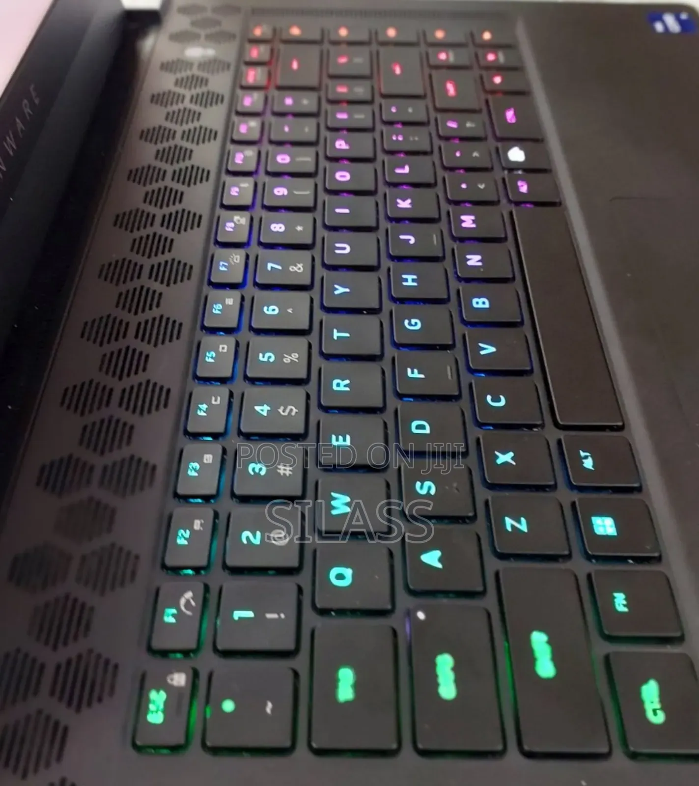New Laptop Alienware Area-51m 32GB Intel Core I9 SSD 1T