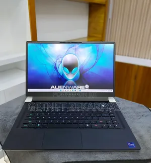 New Laptop Alienware M17x R2 32GB Intel Core I9 SSD 1T