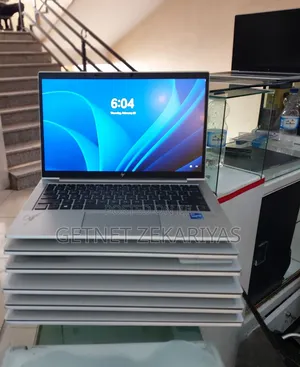 New Laptop HP EliteBook 830 G8 16GB Intel Core I5 SSD 512GB