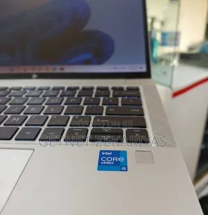 New Laptop HP EliteBook 830 G8 16GB Intel Core I5 SSD 512GB