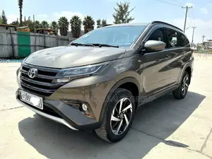 Photo - Toyota Rush 2021 Gray