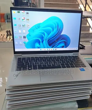 New Laptop HP EliteBook 830 G8 16GB Intel Core I5 SSD 512GB