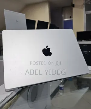 Photo - New Laptop Apple MacBook Pro 8GB Apple M3 SSD 512GB