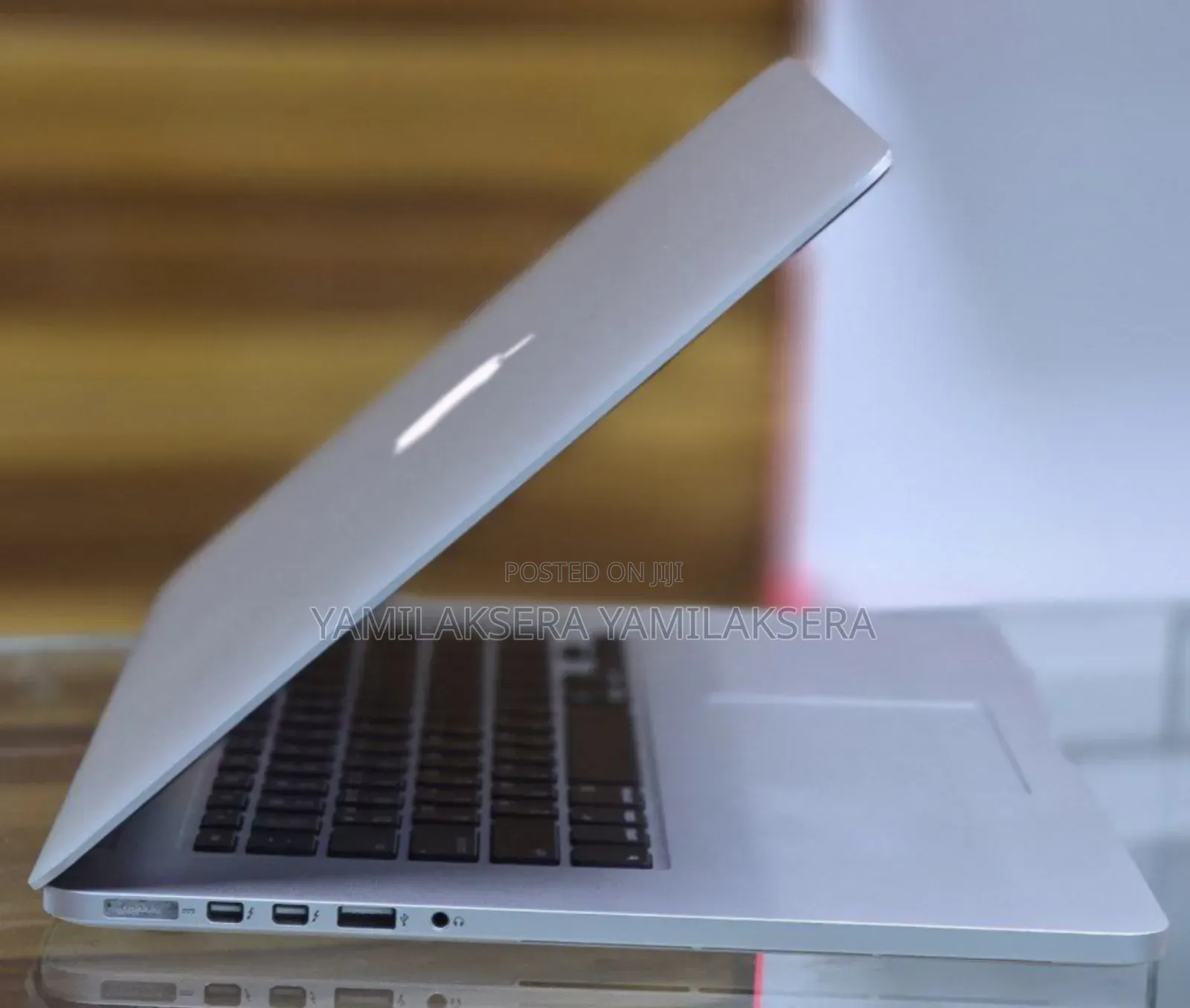 New Laptop Apple MacBook Pro 2015 16GB Intel Core I7 SSD 512GB