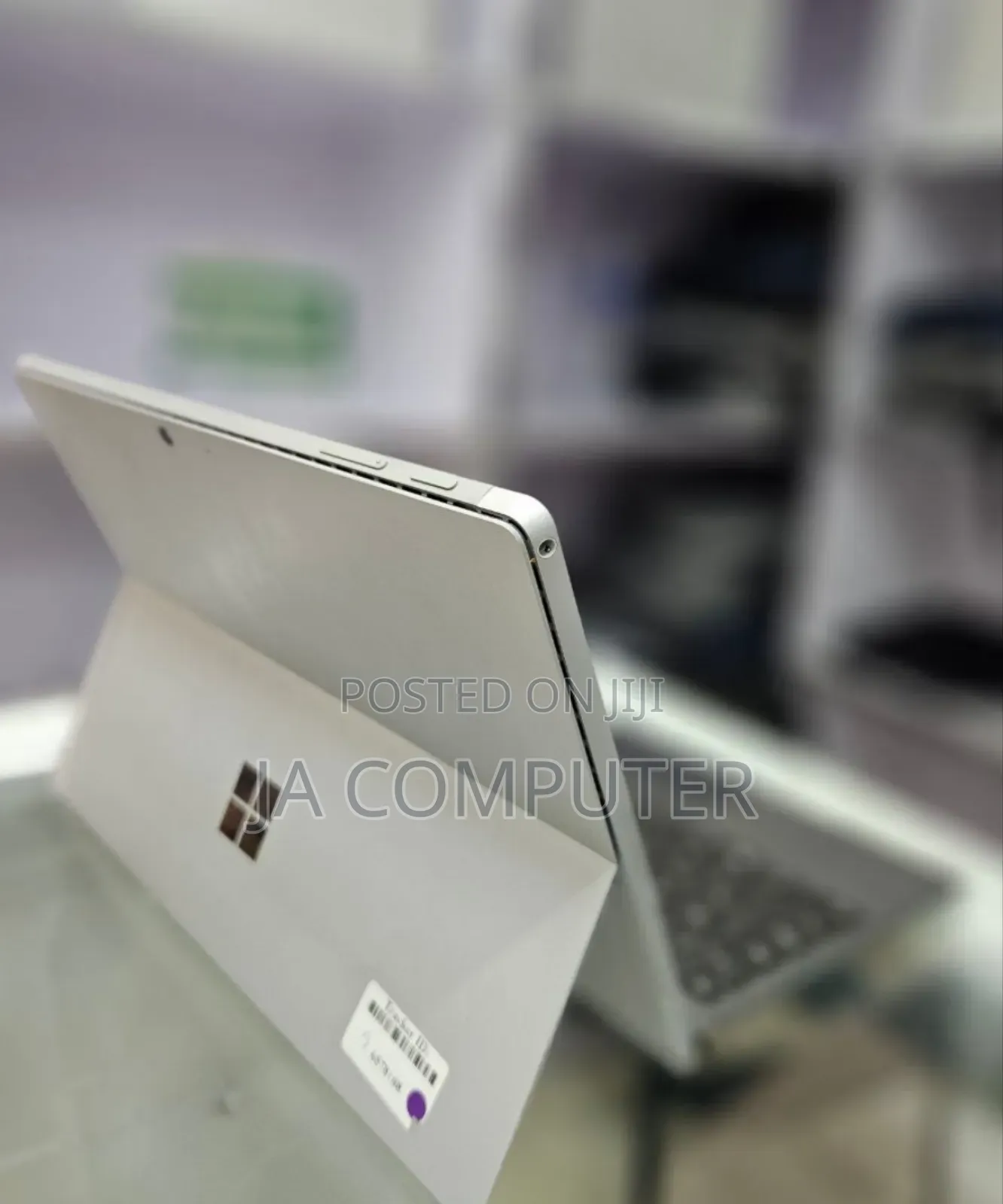 New Laptop Microsoft Surface Pro 7 16GB Intel Core I7 SSD 256GB