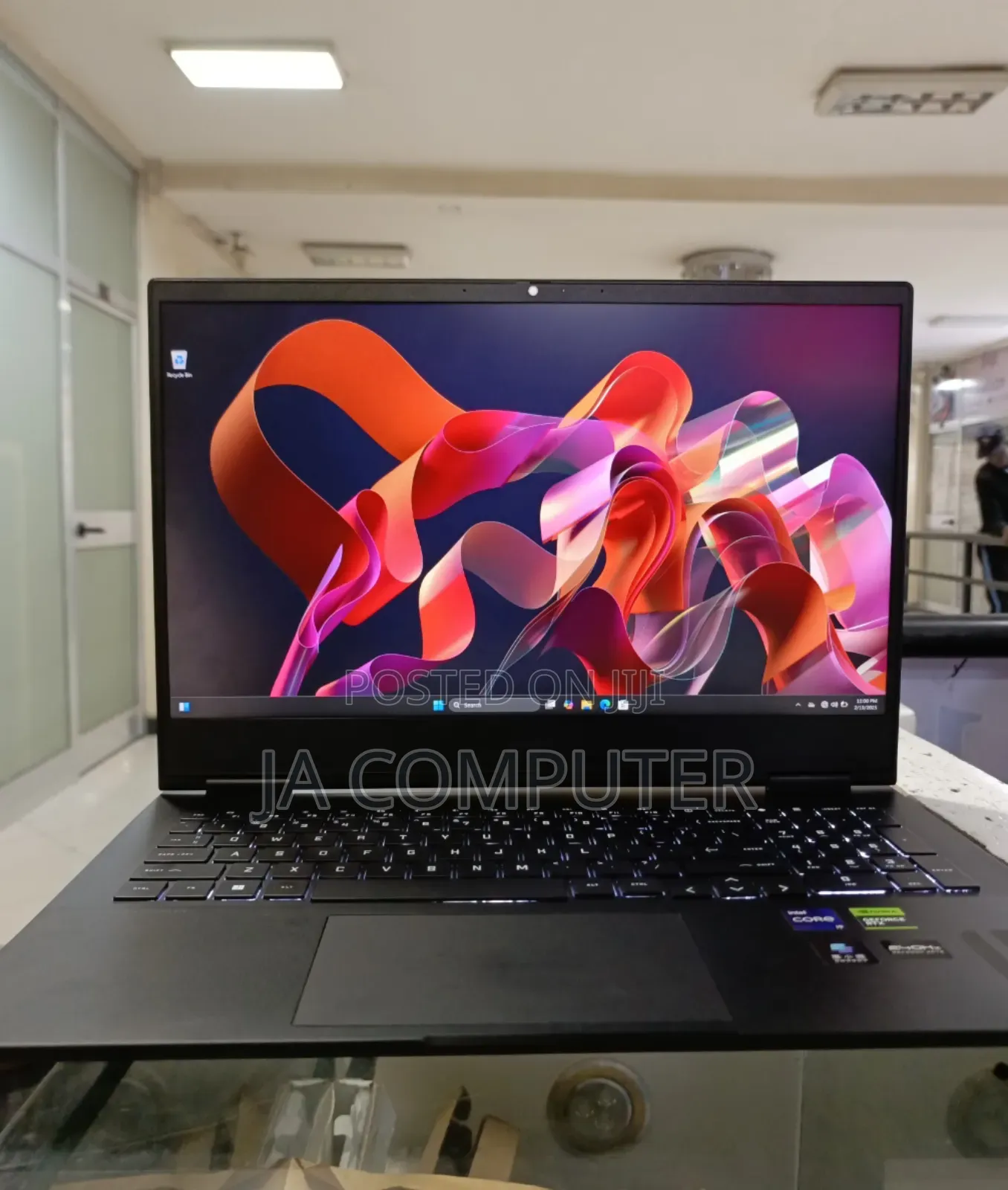 New Laptop HP Omen 16 16GB Intel Core I9 SSD 1T