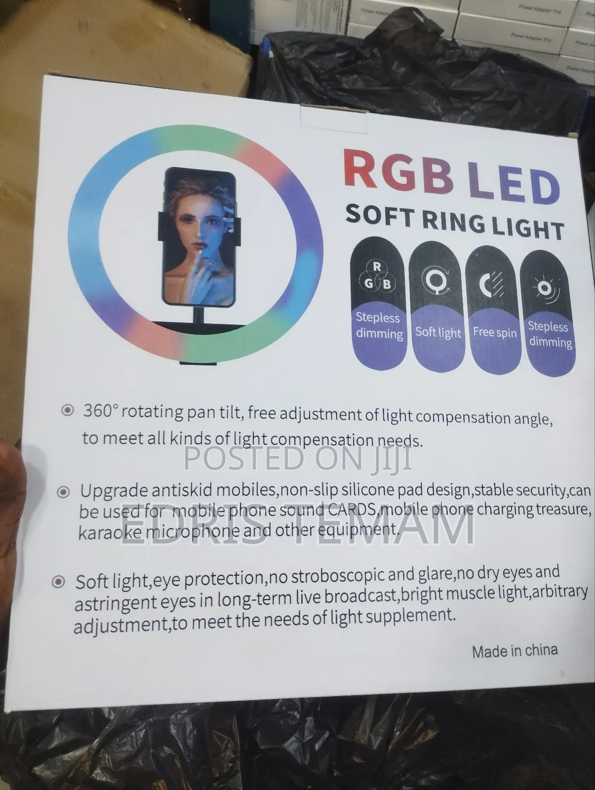 Versatile 22 Inch Ring Light for Creators