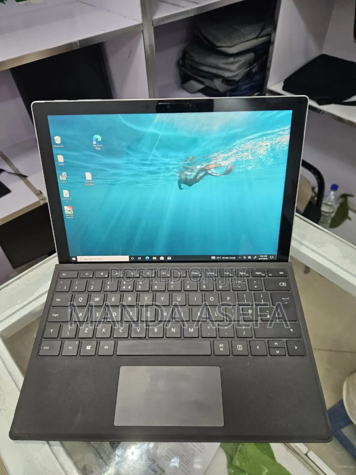 New Laptop Microsoft Surface Pro 7 16GB Intel Core I7 SSD 256GB