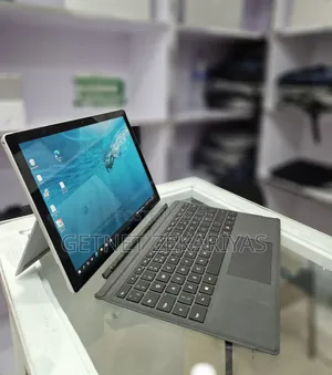 New Laptop Microsoft Surface Pro 7 16GB Intel Core I7 SSD 256GB