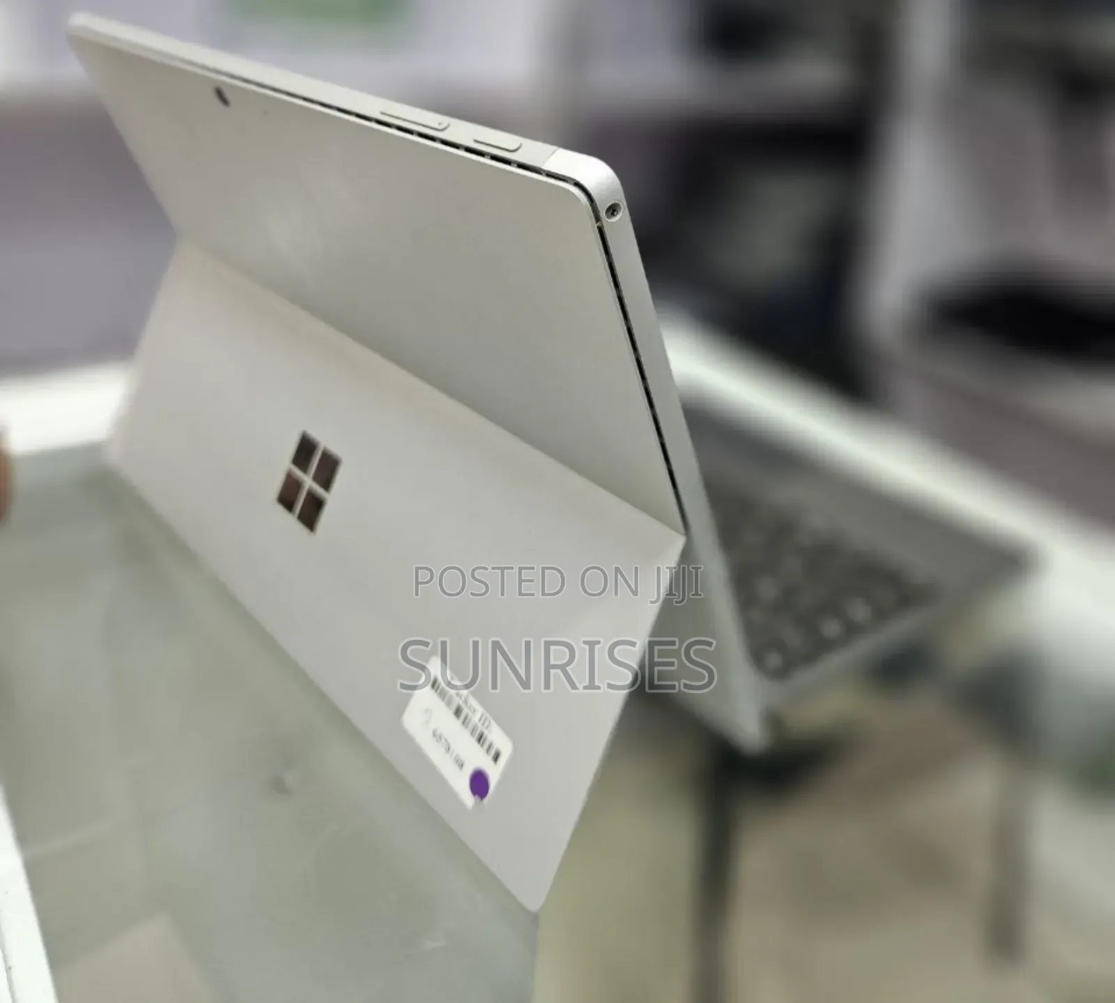 New Laptop Microsoft Surface Pro 7+ 16GB Intel Core I7 SSD 256GB