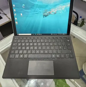 New Laptop Microsoft Surface Pro 7+ 16GB Intel Core I7 SSD 256GB