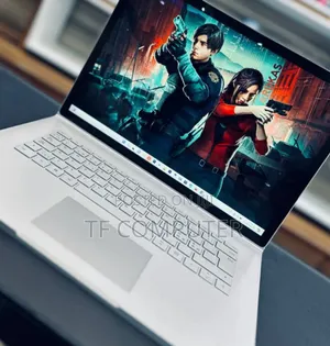 New Laptop Microsoft Surface Book 2 16GB Intel Core I7 SSD 256GB