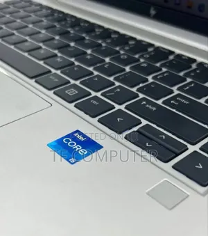 New Laptop HP EliteBook 830 G8 16GB Intel Core I5 SSD 512GB