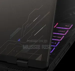 New Laptop MSI Crosshair 15 16GB Intel Core I7 SSD 1T