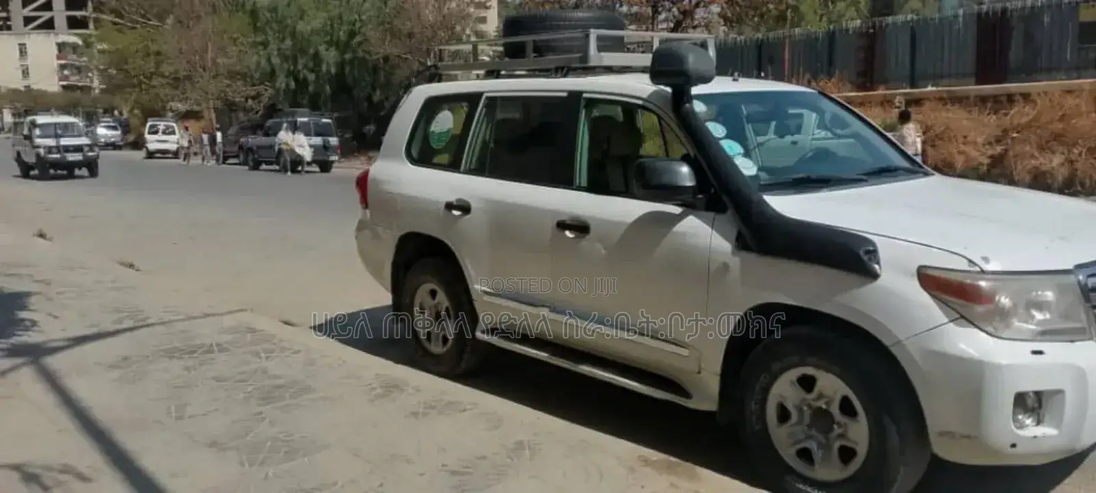 Toyota Land Cruiser 2012 White