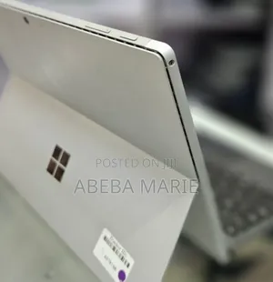 New Laptop Microsoft Surface Pro 7 16GB Intel Core I7 SSD 256GB